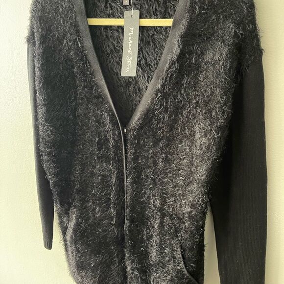 NWT Michael Stars black fuzzy cardigan snap front size medium - Picture 3 of 6